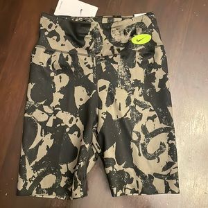 NWT Nike One Luxe athletic shorts